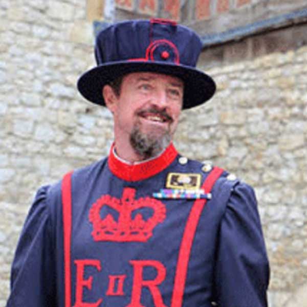 Beefeater Andy Merry 001